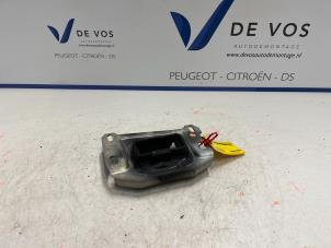 Usados Soporte de caja de cambios DS Automobiles DS4 Precio € 35,00 Norma de margen ofrecido por De Vos Autodemontagebedrijf