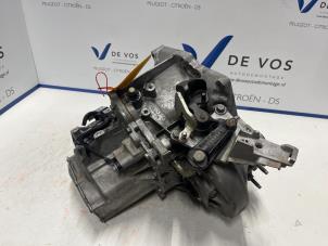 Usagé Boîte de vitesse Opel Grandland/Grandland X 1.2 Turbo 12V Prix € 1.000,00 Règlement à la marge proposé par De Vos Autodemontagebedrijf