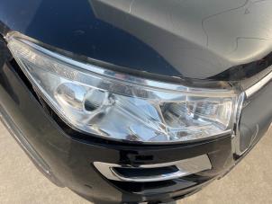 Used Headlight, right Peugeot 4008 1.6 HDi 16V 115 4x4 Price € 750,00 Margin scheme offered by De Vos Autodemontagebedrijf
