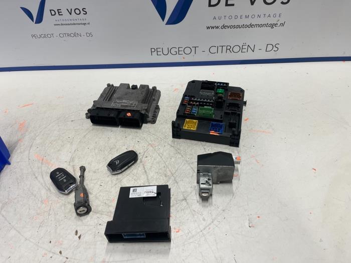 Used Engine management computer Citroen C4 Picasso Price € 350,00 Margin scheme offered by De Vos Onderdelen