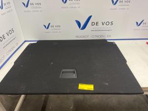 Usados Alfombrilla de maletero Peugeot 3008 Precio € 135,00 Norma de margen ofrecido por De Vos Autodemontagebedrijf