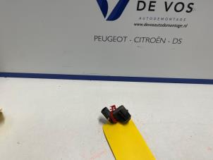 Usagé Capteur PDC Citroen DS3 (SA) 1.6 VTi 120 16V Prix € 45,00 Règlement à la marge proposé par De Vos Autodemontagebedrijf