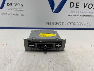 Used Radio CD player Peugeot 308 SW (4E/H) 1.6 HDi FAP Price € 250,00 Margin scheme offered by De Vos Autodemontagebedrijf