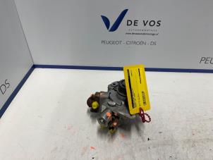 Used Mechanical fuel pump Peugeot 508 Price € 350,00 Margin scheme offered by De Vos Autodemontagebedrijf