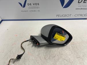 Usagé Rétroviseur extérieur droit Citroen C4 Picasso Prix € 275,00 Règlement à la marge proposé par De Vos Autodemontagebedrijf