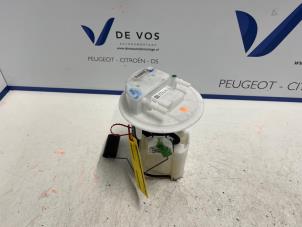 Usagé Pompe d'injection Peugeot 3008 Prix € 100,00 Règlement à la marge proposé par De Vos Autodemontagebedrijf