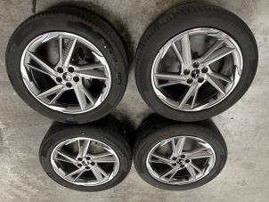 Used Set of wheels + tyres DS Automobiles DS 7 1.6 16V E-Tense 225 Price € 1.000,00 Margin scheme offered by De Vos Autodemontagebedrijf