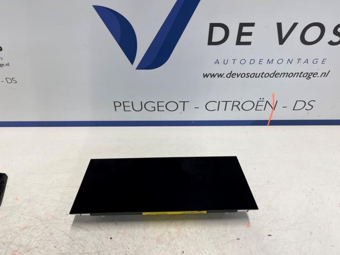 Begagnade Innerdisplay Peugeot 308 (F3/FB/FH/FM/FP) 1.2 PureTech Hybrid 136 Pris € 300,00 Marginaltabell erbjuds av De Vos Onderdelen