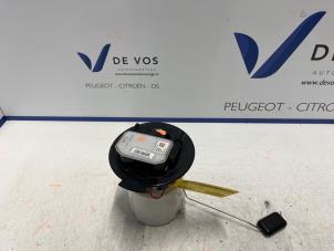Used Electric fuel pump Peugeot 308 Price € 160,00 Margin scheme offered by De Vos Autodemontagebedrijf