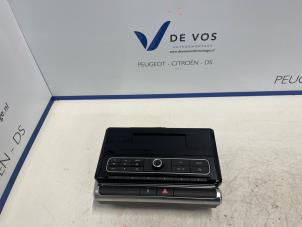 Używane Wyswietlacz wewnetrzny Citroen C3 (SX/SW) 1.2 Vti 12V PureTech Cena € 250,00 Procedura marży oferowane przez De Vos Autodemontagebedrijf