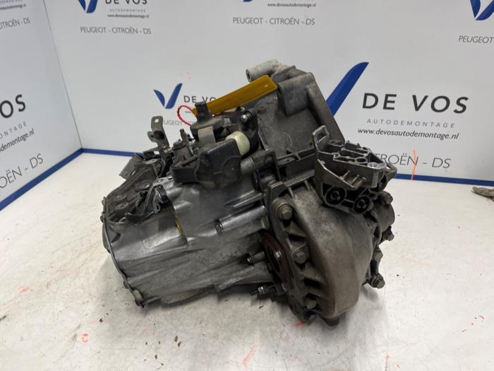 Gebrauchte Getriebe Peugeot 308 (L3/L8/LB/LH/LP) 2.0 BlueHDi 150 16V Preis € 650,00 Margenregelung angeboten von De Vos Onderdelen
