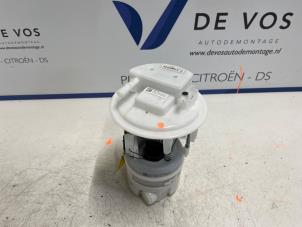 Używane Elektryczna pompa paliwa Citroen C5 Aircross (A4/AC/AJ/AR) 1.2 PureTech Hybrid 136 Cena € 135,00 Procedura marży oferowane przez De Vos Autodemontagebedrijf