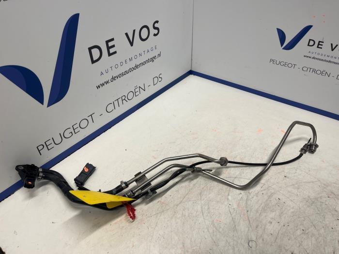 Używane Czujnik temperatury spalin Peugeot Expert (V1/VA/VB/VE/VF/VT/VY) 1.5 BlueHDi 120 Cena € 90,00 Procedura marży oferowane przez De Vos Onderdelen