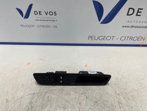 Usagé Commutateur combi vitres Peugeot Expert (VA/VB/VE/VF/VY) 1.5 BlueHDi 120 Prix € 80,00 Règlement à la marge proposé par De Vos Autodemontagebedrijf