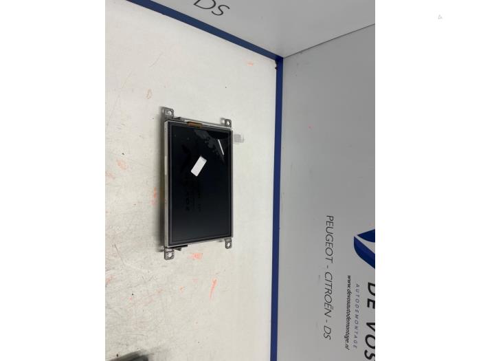 Begagnade Innerdisplay Peugeot Expert (V1/VA/VB/VE/VF/VT/VY) 1.5 BlueHDi 120 Pris € 350,00 Marginaltabell erbjuds av De Vos Onderdelen