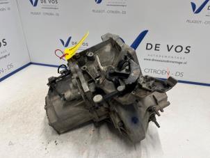 Used Gearbox Citroen C4 Cactus (0B/0P) 1.2 PureTech 110 12V Price € 900,00 Margin scheme offered by De Vos Autodemontagebedrijf