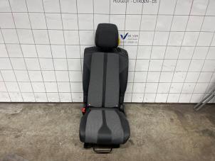 Used Rear seat Peugeot 5008 II (M4/MC/MJ/MR) 1.2 12V PureTech Hybrid 136 Price € 550,00 Margin scheme offered by De Vos Autodemontagebedrijf