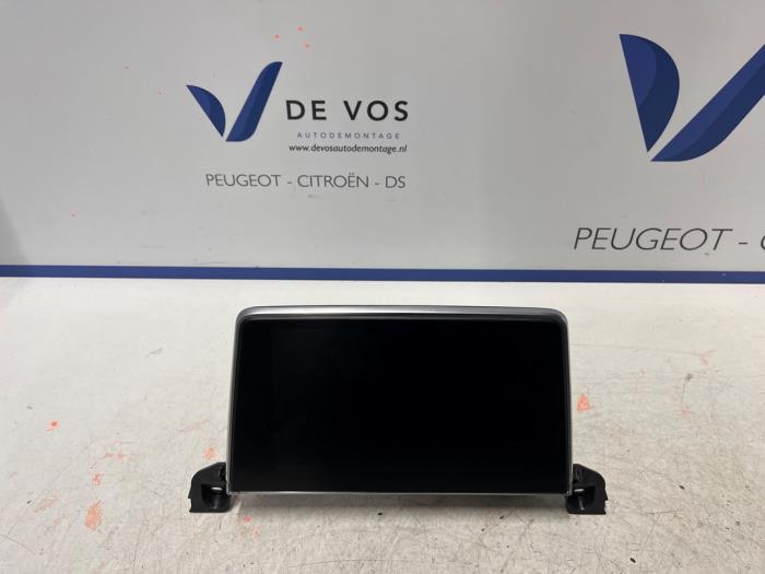 Begagnade Innerdisplay Peugeot 5008 II (M4/MC/MJ/MR) 1.6 16V PureTech 180 Pris € 250,00 Marginaltabell erbjuds av De Vos Onderdelen