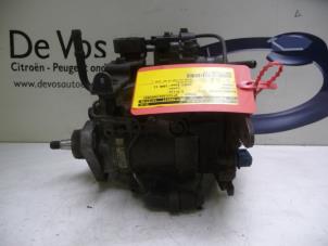 Used Mechanical fuel pump Citroen Jumper Price € 200,00 Margin scheme offered by De Vos Autodemontagebedrijf