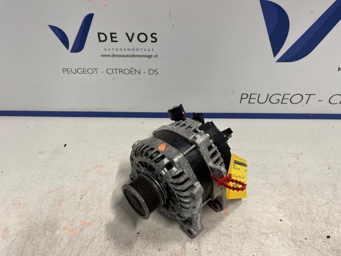 Gebrauchte Dynamo Opel Astra L (F3/FB/FM/FP) 1.5 Turbo D 16V Preis € 200,00 Margenregelung angeboten von De Vos Onderdelen