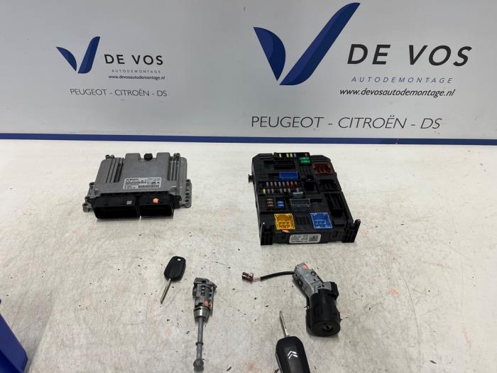 Used Engine management computer Citroen C3 (SX/SW) 1.5 Blue HDi 100 16V Price € 350,00 Margin scheme offered by De Vos Onderdelen