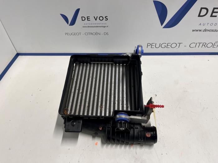 Usagé Intercooler Peugeot 508 SW (F4/FC/FJ/FR) 1.5 BlueHDi 130 Prix € 135,00 Règlement à la marge proposé par De Vos Onderdelen