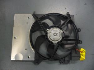 Used Cooling fan housing Citroen C3 (SC) 1.6 16V VTi 120 Price € 80,00 Margin scheme offered by De Vos Autodemontagebedrijf
