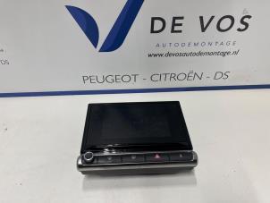 Begagnade Innerdisplay Citroen C3 Aircross I (2C/2R) 1.2 e-THP PureTech 110 Pris € 300,00 Marginaltabell erbjuds av De Vos Onderdelen