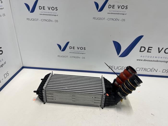 Usagé Intercooler Citroen C3 Aircross I (2C/2R) 1.2 e-THP PureTech 110 Prix € 100,00 Règlement à la marge proposé par De Vos Onderdelen