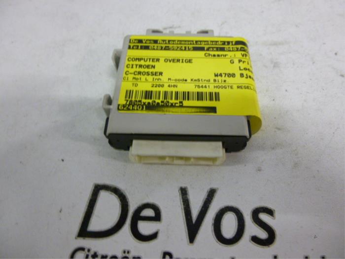 Used Computer, miscellaneous Citroen C-Crosser 2.2 HDiF 16V Price € 200,00 Margin scheme offered by De Vos Onderdelen