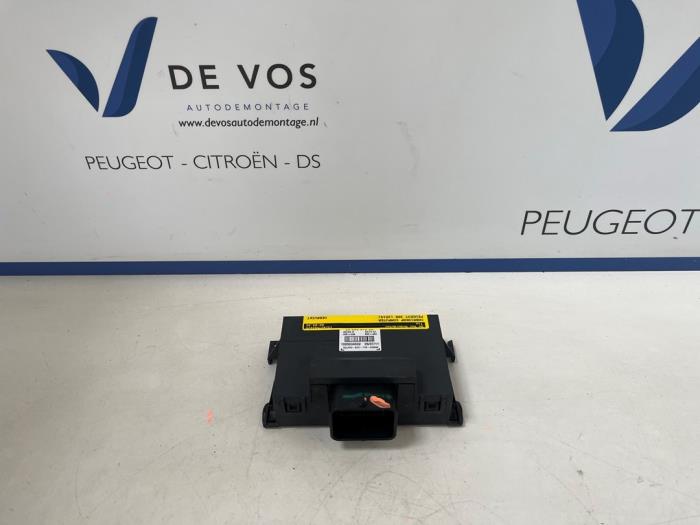 Used Convertible computer Peugeot 308 CC (4B) 1.6 16V THP 155 Price € 200,00 Margin scheme offered by De Vos Onderdelen