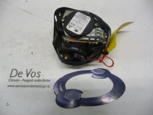 Used Rear seatbelt tensioner, right Peugeot 807 2.2 HDiF 16V Price € 80,00 Margin scheme offered by De Vos Autodemontagebedrijf