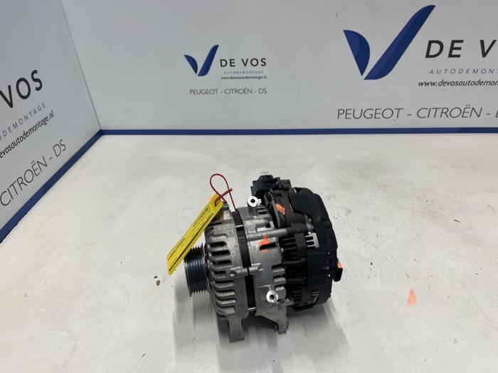 Gebrauchte Dynamo Peugeot 3008 III 1.2 12V Hybrid 136 Preis € 600,00 Margenregelung angeboten von De Vos Onderdelen