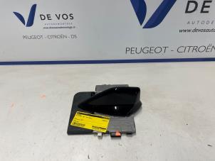 Begagnade Antenn DS Automobiles DS 4 1.2 12V Hybrid 136 Pris € 300,00 Marginaltabell erbjuds av De Vos Onderdelen