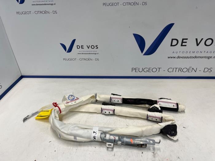 Używane Kurtyna Peugeot 508 (F3/FB/FH/FP) 1.6 16V Hybrid 225 Cena € 300,00 Procedura marży oferowane przez De Vos Onderdelen