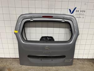Begagnade Baklucka Citroen Berlingo Cinqspace, Multispace 1.2 12V PureTech 110 Pris € 500,00 Marginaltabell erbjuds av De Vos Onderdelen