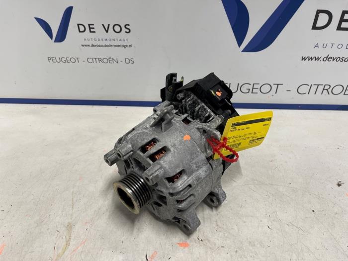 Begagnade Dynamo Peugeot 408 1.6 16V HYbrid 225 Pris € 450,00 Marginaltabell erbjuds av De Vos Onderdelen