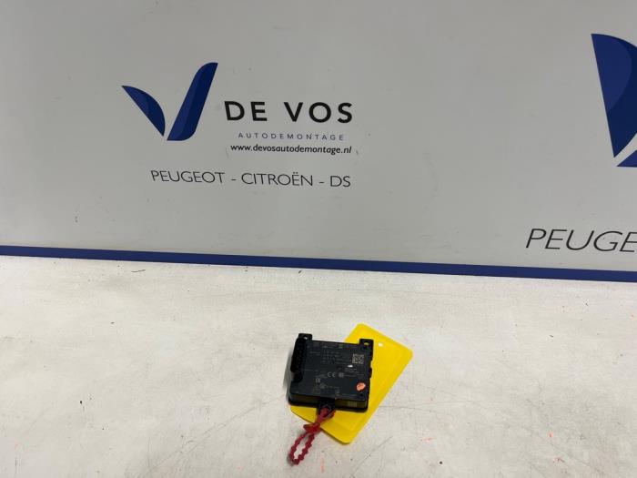 Begagnade Sensor (övriga) Peugeot 408 1.6 16V HYbrid 225 Pris € 90,00 Marginaltabell erbjuds av De Vos Onderdelen