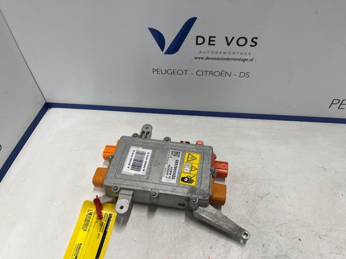 Usagé Ordinateur divers Peugeot 2008 (UD/UK/UR/US/UX) e-2008 54 kWh Prix € 350,00 Règlement à la marge proposé par De Vos Onderdelen