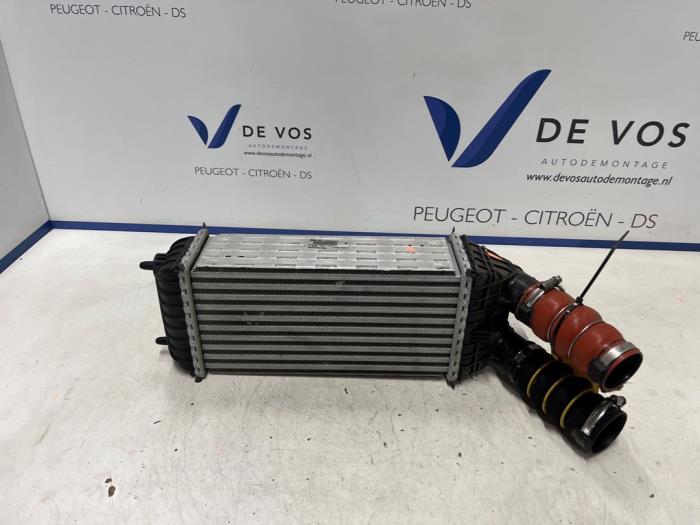 Usagé Intercooler Citroen C3 (SX/SW) 1.2 12V e-THP PureTech 110 Prix € 100,00 Règlement à la marge proposé par De Vos Onderdelen