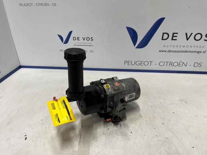 Usagé Pompe de direction Citroen DS 5 2.0 BlueHDI 150 16V Prix € 250,00 Règlement à la marge proposé par De Vos Onderdelen