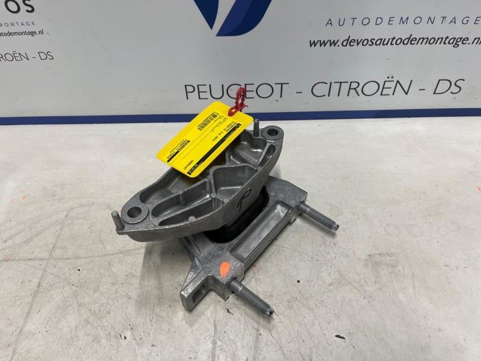 Used Engine mount Citroen C4 X (BD/BE/BF) ë-C4 X 54 kWh Price € 90,00 Margin scheme offered by De Vos Onderdelen