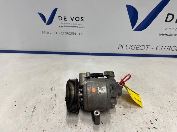 Usagé Compresseur de clim Peugeot 108 1.0 12V Prix € 160,00 Règlement à la marge proposé par De Vos Onderdelen