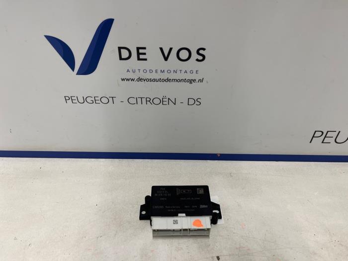 Usados Módulo PDC Peugeot Partner (EA//EF/EN/EU) 1.5 BlueHDi 75 Precio € 90,00 Norma de margen ofrecido por De Vos Onderdelen