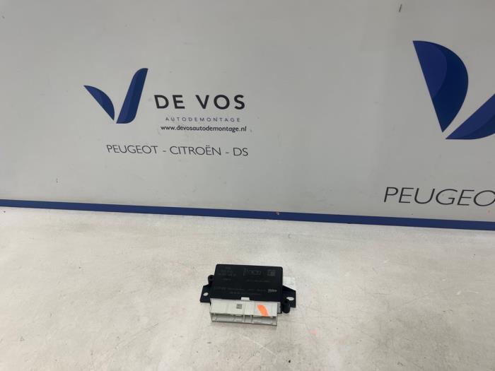 Begagnade PDC-modul Peugeot 208 II (UB/UH/UP) 1.2 Vti 12V PureTech 75 Pris € 135,00 Marginaltabell erbjuds av De Vos Onderdelen