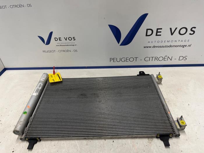 Usagé Radiateur clim Citroen C4 Berline (BA/BB/BC) 1.2 PureTech 130 12V Prix € 160,00 Règlement à la marge proposé par De Vos Onderdelen