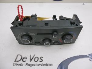 Gebrauchte Heizung Bedienpaneel Peugeot 207/207+ (WA/WC/WM) 1.4 16V VTi Preis € 60,00 Margenregelung angeboten von De Vos Autodemontagebedrijf