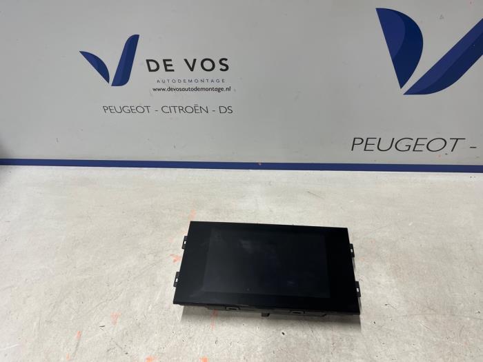 Begagnade Innerdisplay Opel Corsa F (UB/UH/UP) 1.2 12V 75 Pris € 300,00 Marginaltabell erbjuds av De Vos Onderdelen