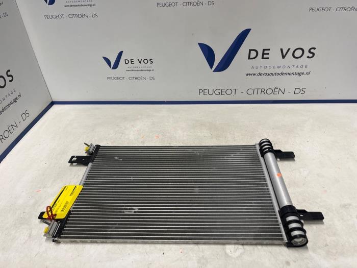 Begagnade Radiateur clim Peugeot Expert (V1/VA/VB/VE/VF/VT/VY) 2.0 Blue HDi 150 16V Pris € 100,00 Marginaltabell erbjuds av De Vos Onderdelen