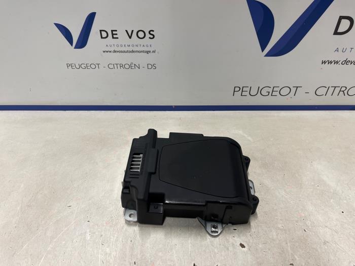 Gebrauchte Frontscheibenanzeige Peugeot 508 SW (8E/8U) 1.6 BlueHDI Preis € 250,00 Margenregelung angeboten von De Vos Onderdelen